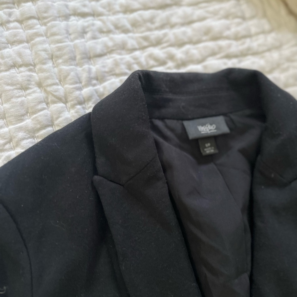 Women’s Mossimo Solid Black One-Button Stretch Co… - image 3